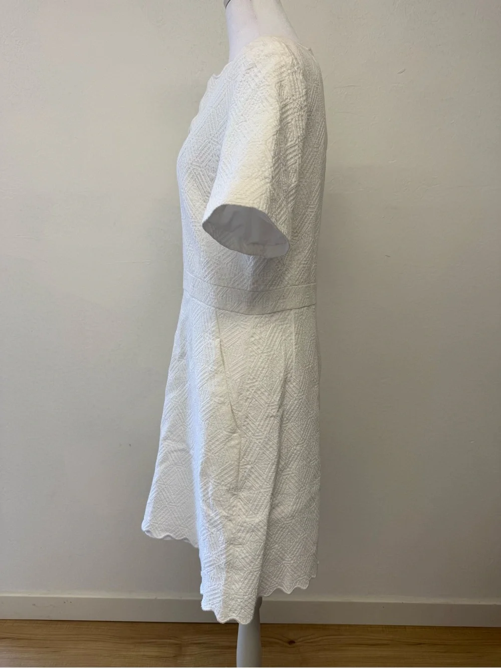 Tory Burch Bailey White Short-Sleeve Scallop Dress